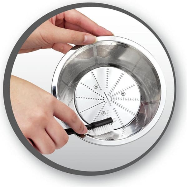 Centrifugeuse MOULINEX 800W Noir & inox (JU610D10) Centrifugeuse MOULINEX 800W Noir & inox (JU610D10)